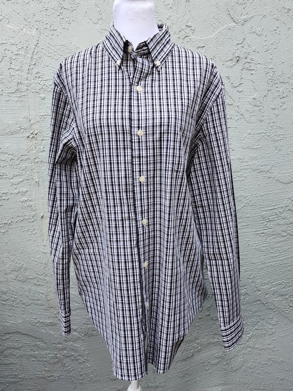 Chaps Men's Plaid Button Down Shirt Long Sleeve Navy Black White Check [M]